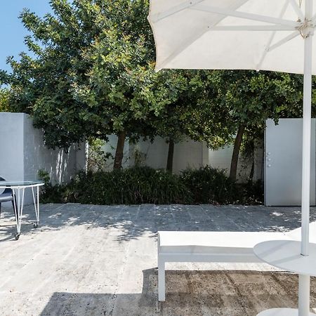 Bed and Breakfast Calcebianca Остуни Экстерьер фото